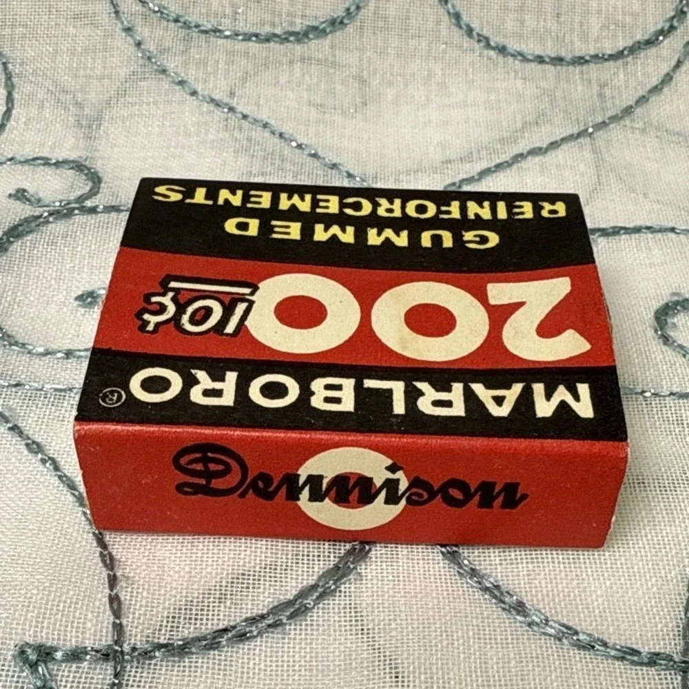 N/A vintage box